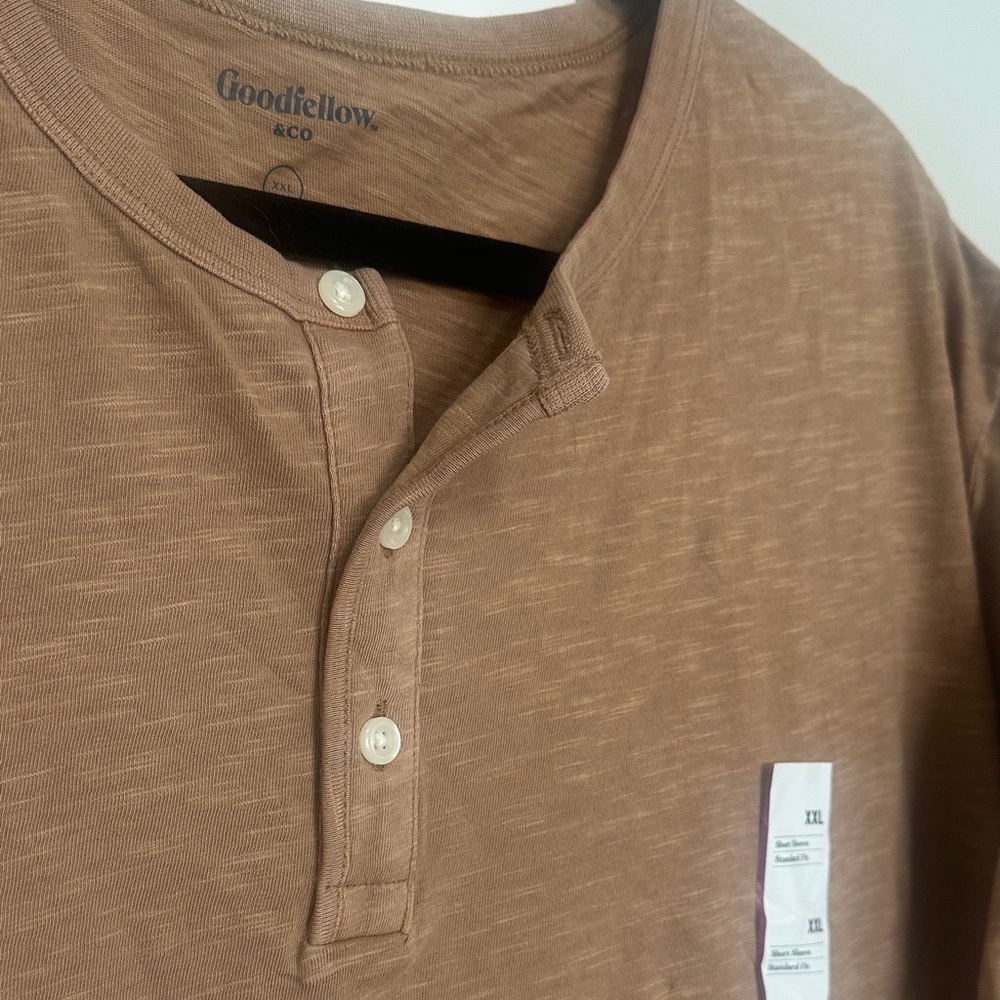 Goodfellow & Co Henley Shirt in Tan/Camel